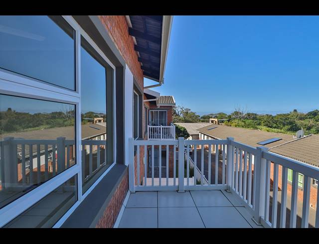 2 BEDROOM SIMPLEX FOR SALE IN SEA PARK